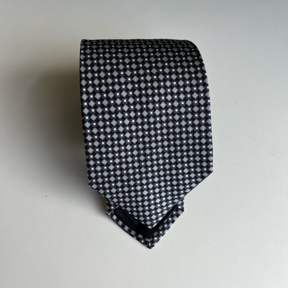 Banana Republic Black/Grey Diamond Men’s Tie